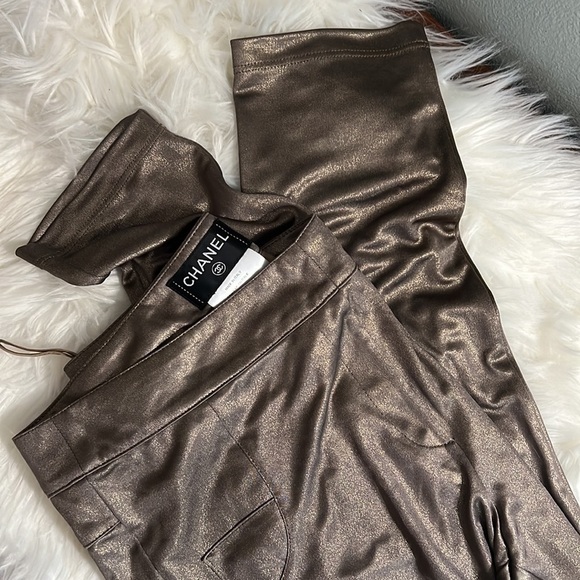 CHANEL GOLD SHIMMER LEGGINGS Pants sz 36 - Picture 15 of 16